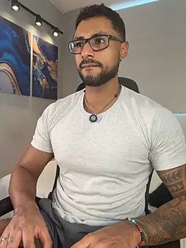 LiamGarcia1 online show from 21, 5, 2026