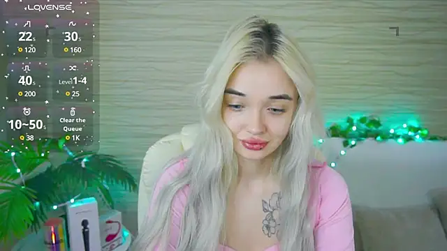 Ashley S online show from 5, 3, 2025