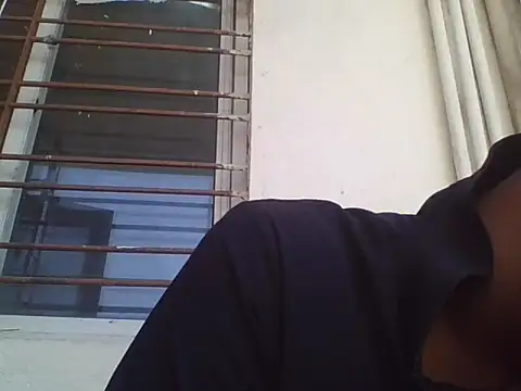 Snapshot of AuntyLover_BhabhiLover_ chatting on 5, 2, 2025 AuntyLover BhabhiLover  online show from 5, 2, 2025