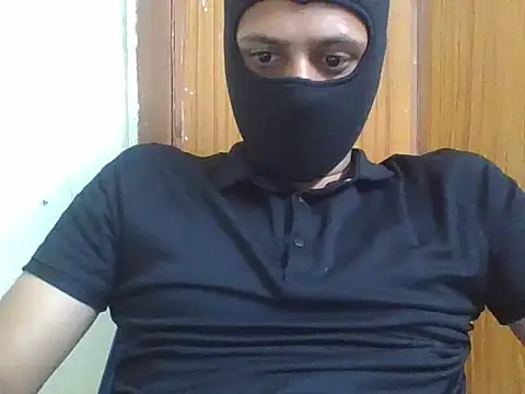 Snapshot of AuntyLover_BhabhiLover_ chatting on 5, 2, 2025 AuntyLover BhabhiLover  online show from 5, 2, 2025