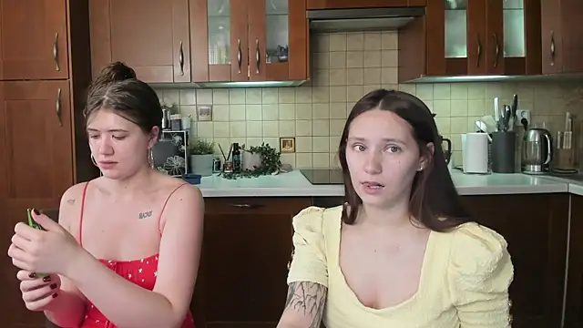 HotCaramellsTV online show from 29, 6, 2026