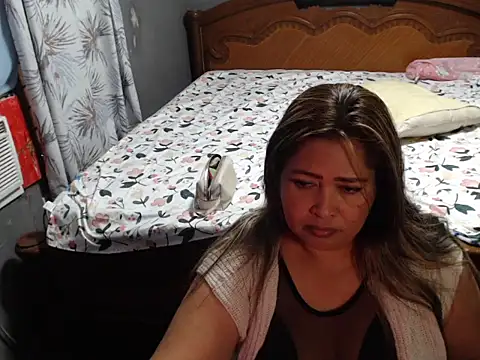 Snapshot of CANDYSWEET51 chatting on 21, 3, 2025 CANDYSWEET51 online show from 21, 3, 2025