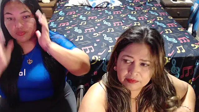 Snapshot of CANDYSWEET51 chatting on 10, 10, 2025 CANDYSWEET51 online show from 10, 10, 2025