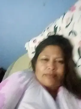 Snapshot of CANDYSWEET51 chatting on 11, 10, 2025 CANDYSWEET51 online show from 11, 10, 2025