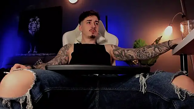 uptomatty online show from 26, 3, 2026