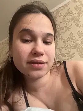 Snapshot of JaneLestur chatting on 1, 2, 2025 JaneLestur online show from 1, 2, 2025