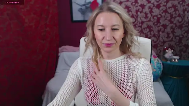 Snapshot of Sofia_Soul chatting on 16, 3, 2025 Sofia Soul online show from 16, 3, 2025