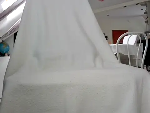 tom-atca2 online show from 6, 1, 2025