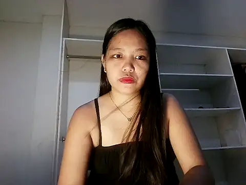 prettythalia online show from 19, 7, 2026