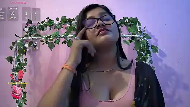 Snapshot of Pari-new chatting on 21, 3, 2025 Pari-new online show from 21, 3, 2025