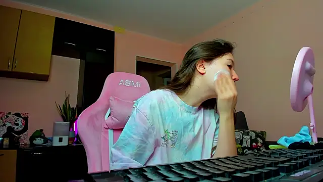 Snapshot of ameli_moon chatting on 3, 12, 2025 ameli moon online show from 3, 12, 2025