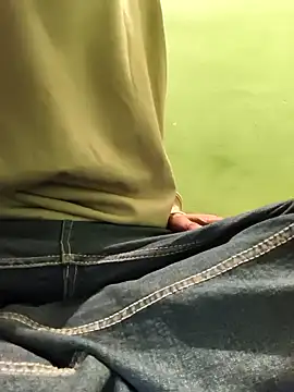 Snapshot of Shubu_76 chatting on 17, 11, 2025 Shubu 76 online show from 17, 11, 2025