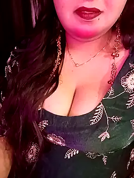 Suhanakhan00 online show from 17, 3, 2026