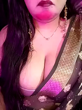 Suhanakhan00 online show from 18, 3, 2026