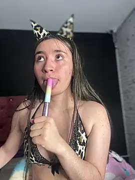 Sophie LS online show from 17, 3, 2025