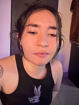 Sophie LS online show from 11, 4, 2026