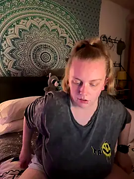 Snapshot of Vixen_Mistress_Ali chatting on 24, 11, 2025 Vixen Mistress Ali online show from 24, 11, 2025