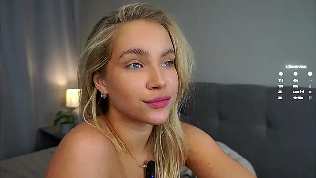 Snapshot of AftonConnett chatting on 28, 2, 2025 AftonConnett online show from 28, 2, 2025