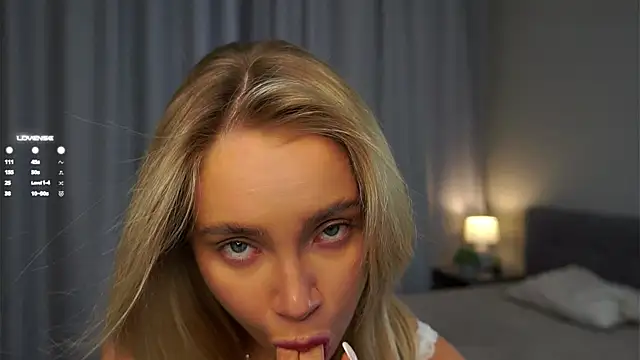 Snapshot of AftonConnett chatting on 1, 3, 2025 AftonConnett online show from 1, 3, 2025