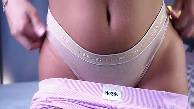 Snapshot of AftonConnett chatting on 30, 9, 2025 AftonConnett online show from 30, 9, 2025