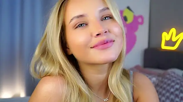 Snapshot of AftonConnett chatting on 11, 10, 2025 AftonConnett online show from 11, 10, 2025