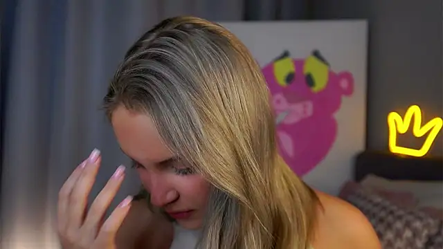 Snapshot of AftonConnett chatting on 16, 10, 2025 AftonConnett online show from 16, 10, 2025