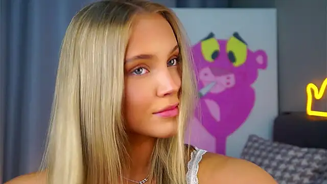 Snapshot of AftonConnett chatting on 11, 11, 2025 AftonConnett online show from 11, 11, 2025