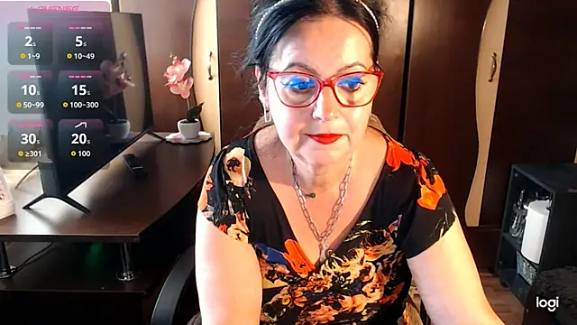 Snapshot of exymilf_ chatting on 1, 10, 2025 exymilf online show from 1, 10, 2025