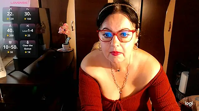 Snapshot of exymilf_ chatting on 11, 11, 2025 exymilf online show from 11, 11, 2025