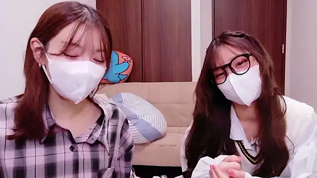 Snapshot of ASUKA-TV chatting on 26, 9, 2025 ASUKA-TV online show from 26, 9, 2025