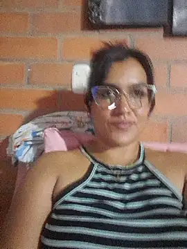 Snapshot of isabella_aristi03 chatting on 21, 12, 2024 isabella aristi03 online show from 21, 12, 2024