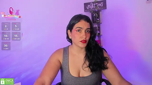 Snapshot of isabella_aristi03 chatting on 11, 10, 2025 isabella aristi03 online show from 11, 10, 2025