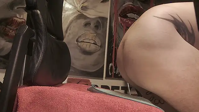 Snapshot of dani4334 chatting on 9, 2, 2026 dani4334 online show from 9, 2, 2026