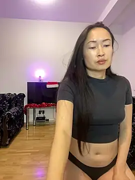 Snapshot of alana_liam chatting on 8, 1, 2025 alana liam online show from 8, 1, 2025