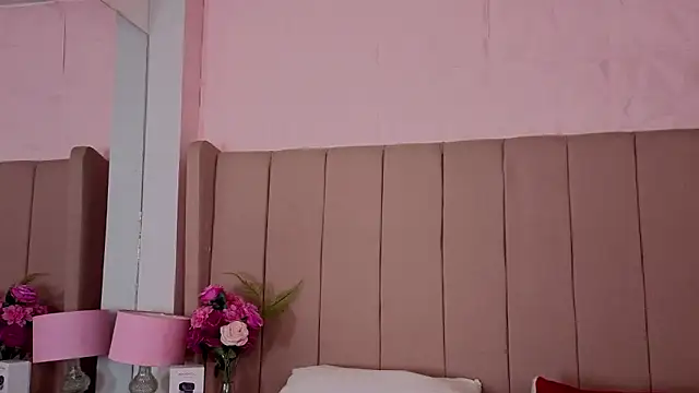 MollyBigBoobs12 online show from 7, 1, 2026