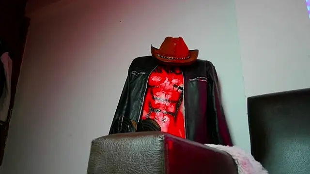 Leonnardo Jaramillo online show from 18, 12, 2024