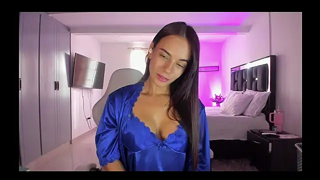 Sara lopez 28 online show from 23, 5, 2026