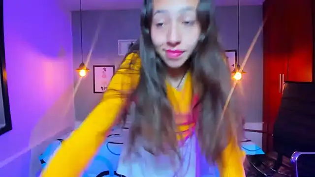 Snapshot of Valeria_roussi chatting on 2, 12, 2024 Valeria roussi online show from 2, 12, 2024