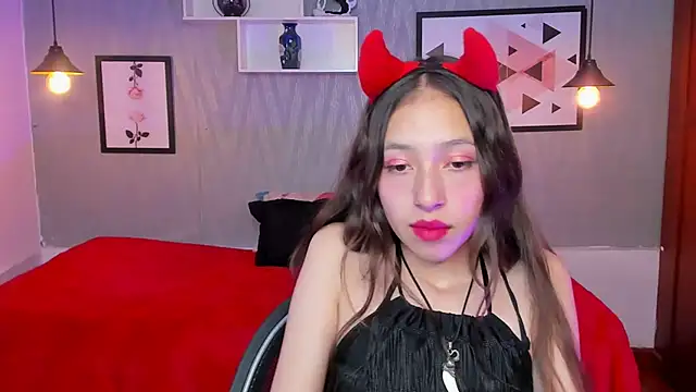 Snapshot of Valeria_roussi chatting on 14, 1, 2025 Valeria roussi online show from 14, 1, 2025