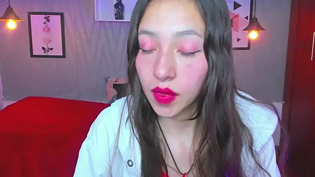 Snapshot of Valeria_roussi chatting on 16, 1, 2025 Valeria roussi online show from 16, 1, 2025