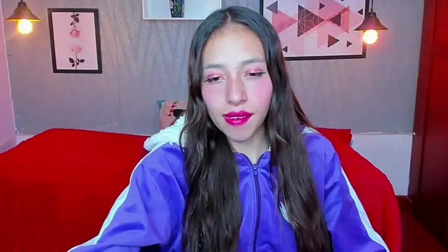 Snapshot of Valeria_roussi chatting on 18, 1, 2025 Valeria roussi online show from 18, 1, 2025