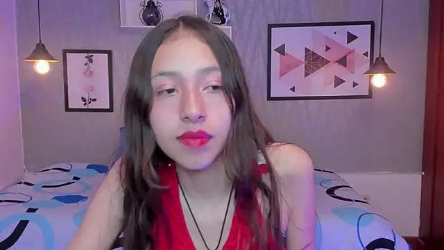 Snapshot of Valeria_roussi chatting on 15, 2, 2025 Valeria roussi online show from 15, 2, 2025