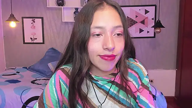 Snapshot of Valeria_roussi chatting on 18, 2, 2025 Valeria roussi online show from 18, 2, 2025