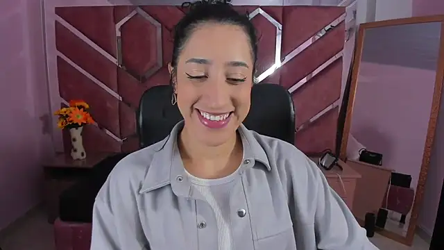 Snapshot of Eimy_Sexy_ chatting on 26, 5, 2026 Eimy Sexy online show from 26, 5, 2026