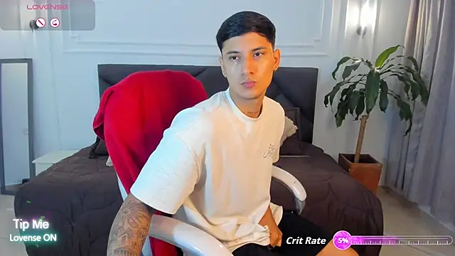 Snapshot of Damian23__ chatting on 28, 10, 2025 Damian23 online show from 28, 10, 2025