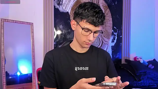 Alexx tc online show from 2, 4, 2026