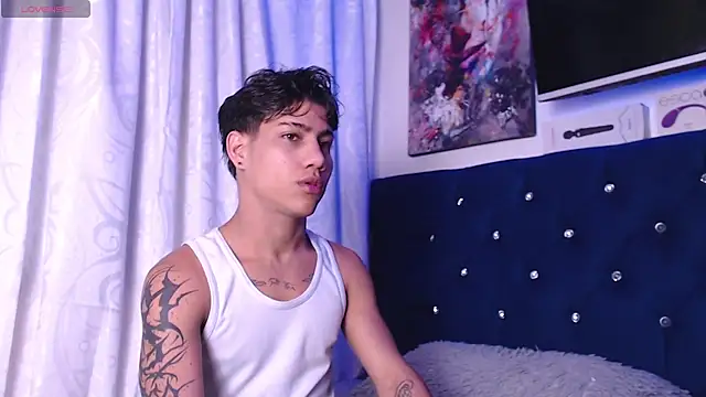 Snapshot of Sexys_Boys_Hot1 chatting on 30, 11, 2025 Sexys Boys Hot1 online show from 30, 11, 2025