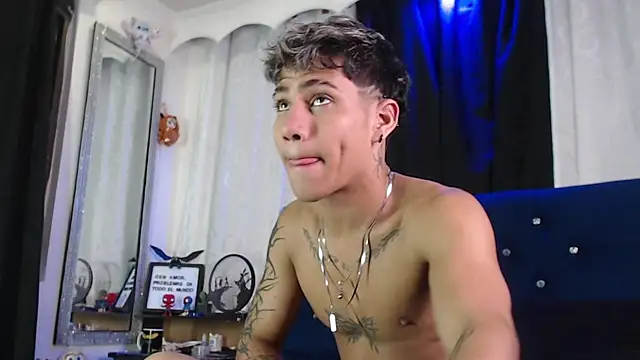 Sexys Boys Hot1 online show from 14, 7, 2026