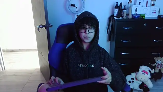 thomascooper7 online show from 30, 9, 2025