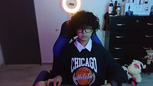 thomascooper7 online show from 24, 10, 2025